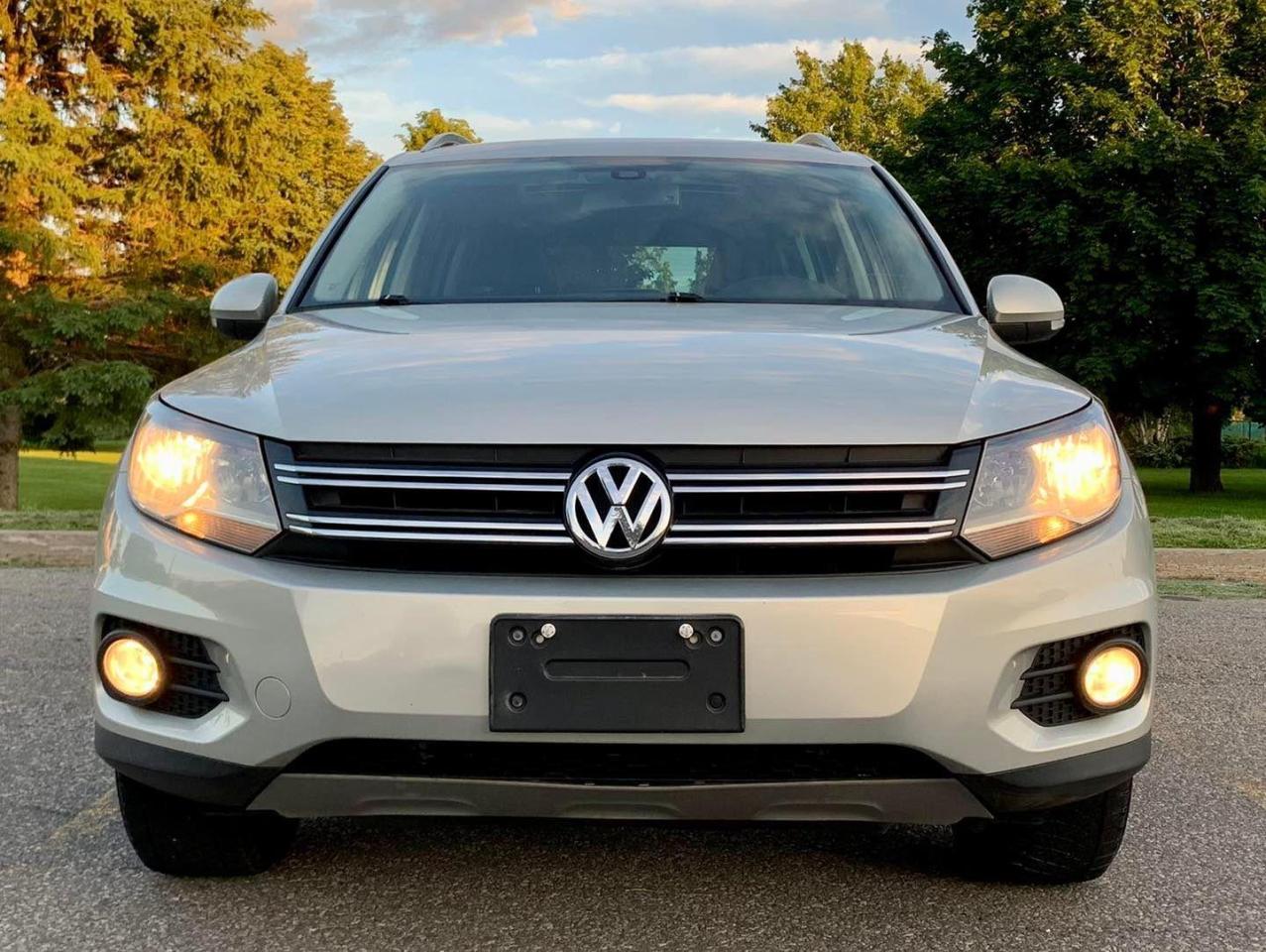 2013 Volkswagen Tiguan AWD w/ Navi - Safety Certified Photo2