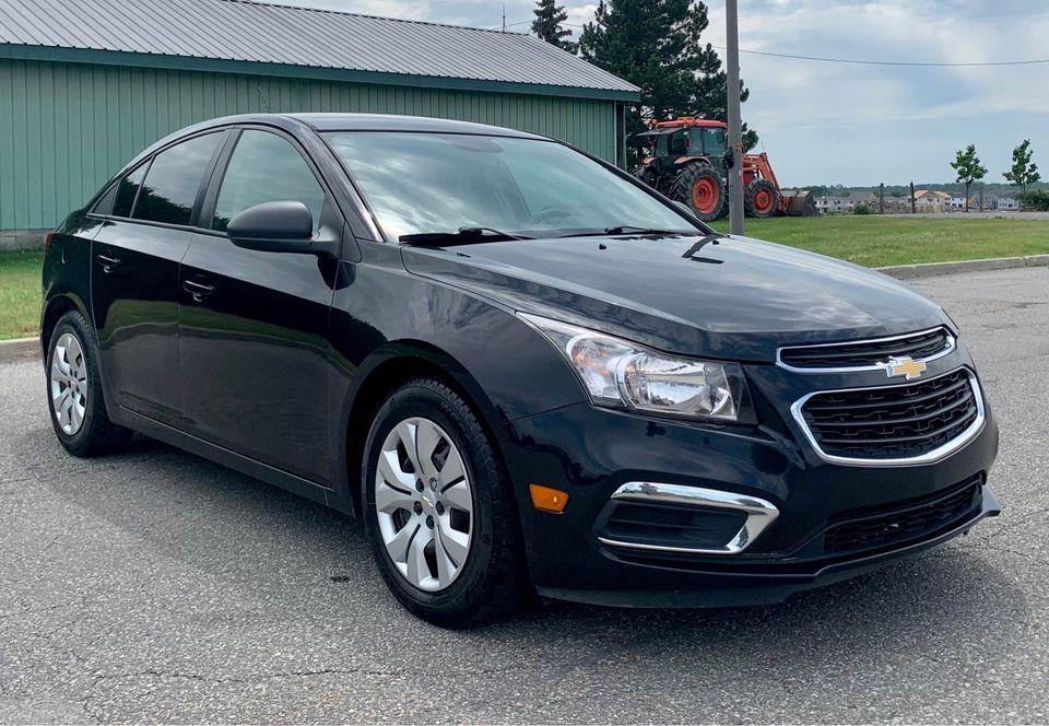 2015 Chevrolet Cruze Manual Transmission - Safety Included - Photo #14