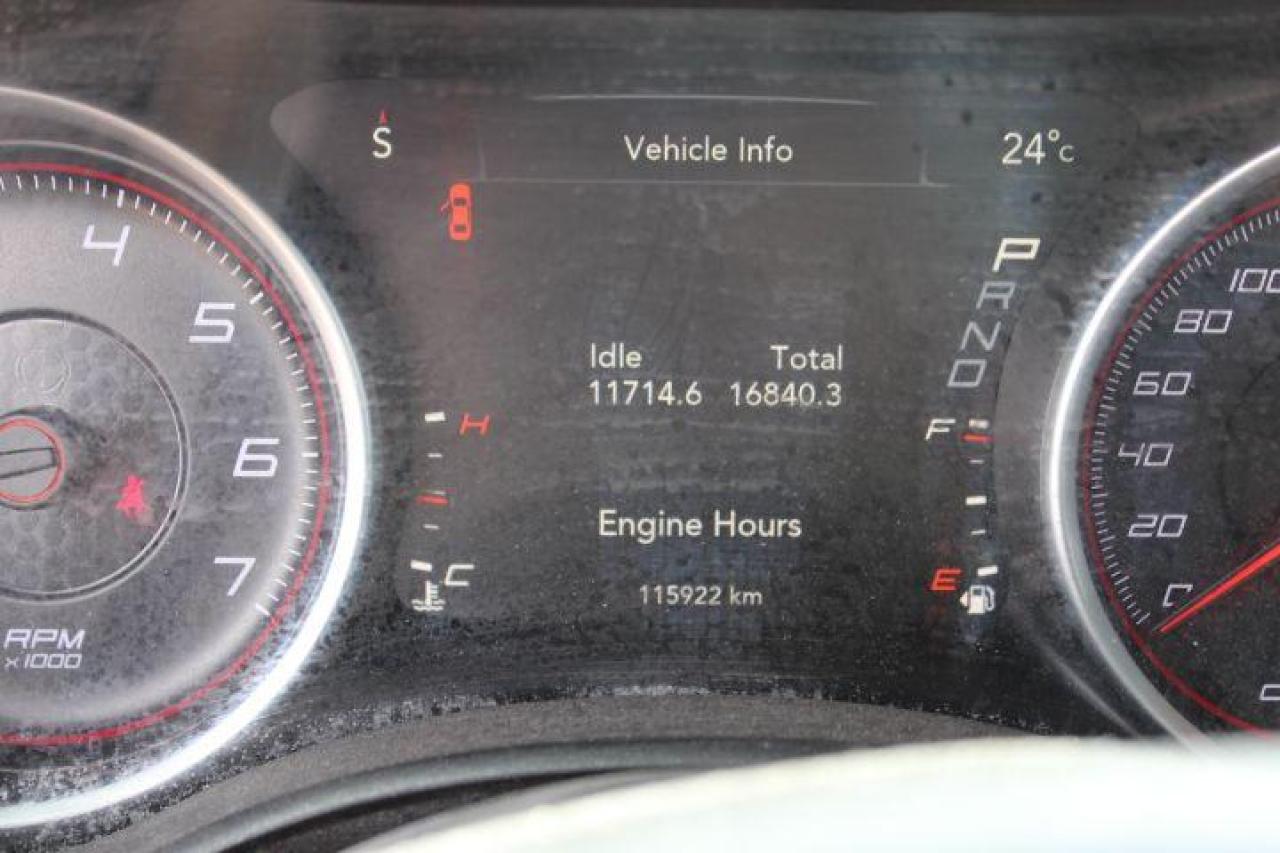 2016 Dodge Charger  Photo2