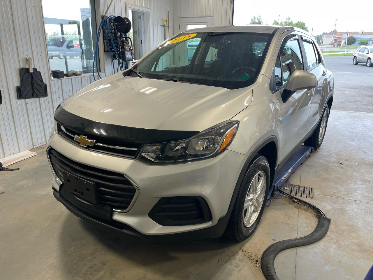2018 Chevrolet Trax AWD 4dr LS - Photo #1