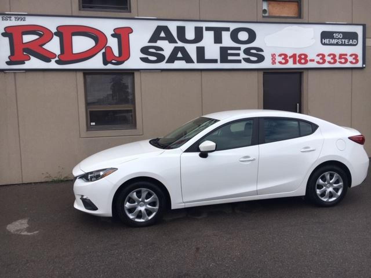 2016 Mazda MAZDA3 GX 0NLY 28000KM,1 OWNER - Photo #1