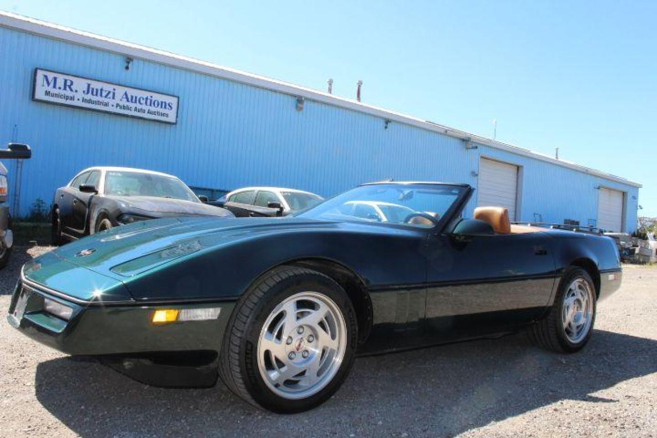 Used 1990 Chevrolet Corvette  for sale in Breslau, ON