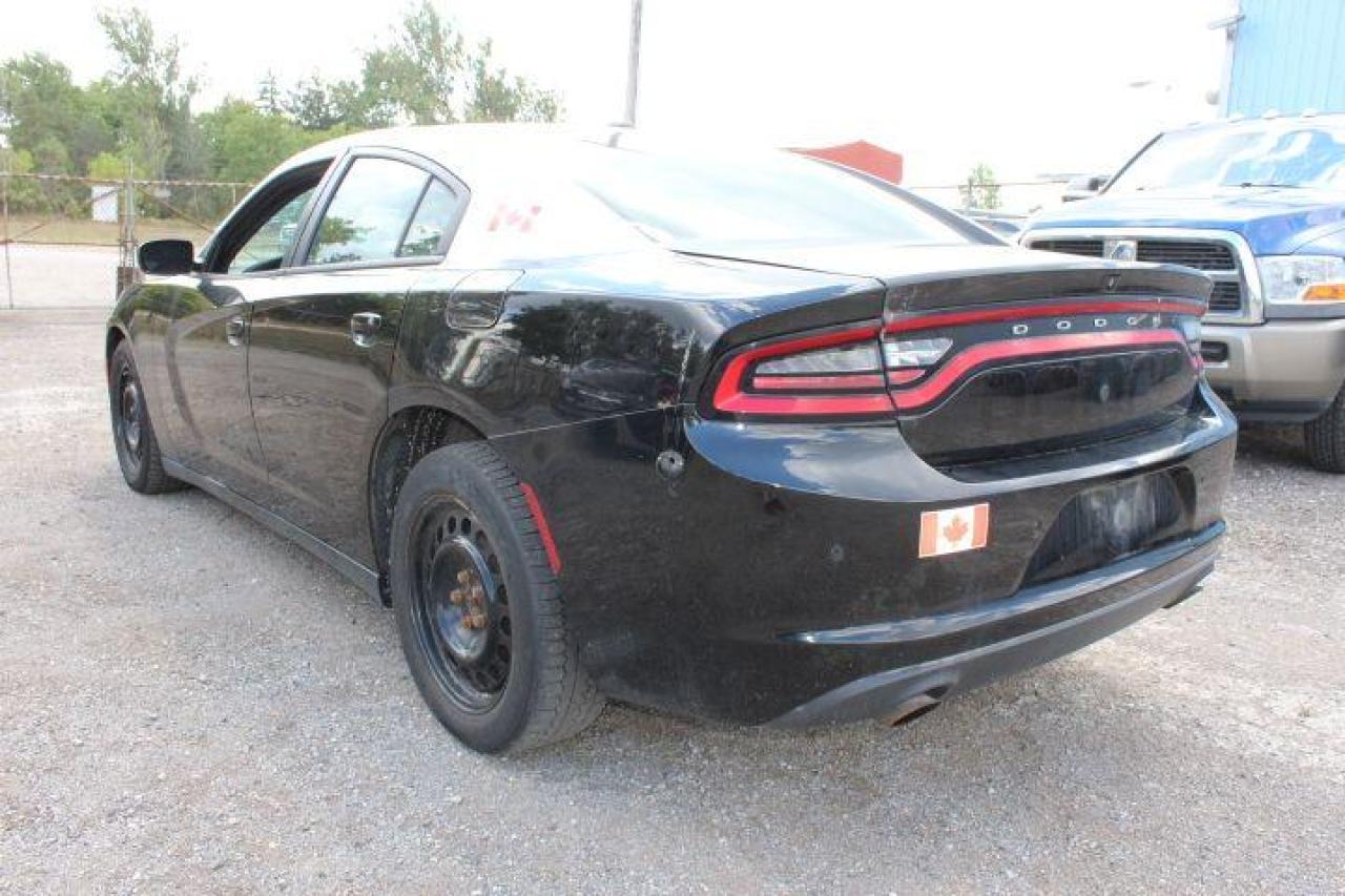 2015 Dodge Charger  Photo3
