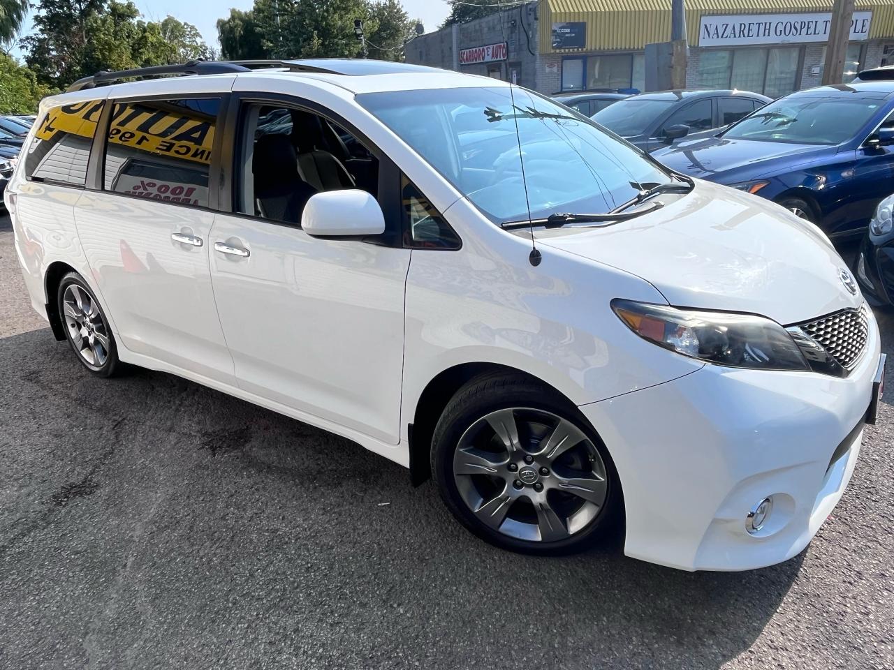 Used 2014 Toyota Sienna SE/AWD/CAMERA/LEATHER/ROOF/P. DOORS/P.SEAT/ALLOYS+ for sale in Scarborough, ON