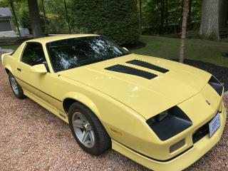 1985 Chevrolet Camaro IROC-Z  34983 km  Available In Sutton West Ontario - Photo #15