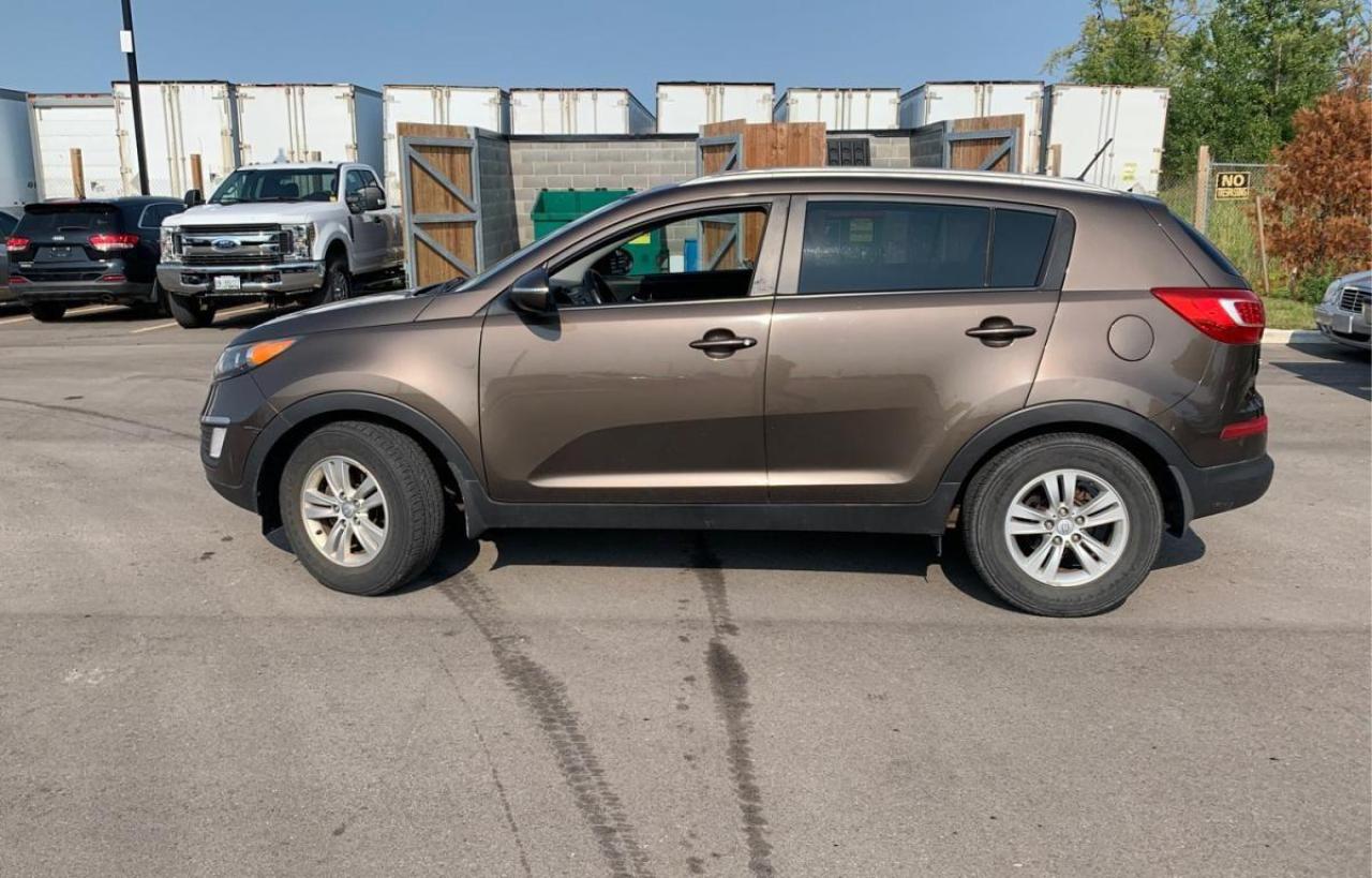 Used 2011 Kia Sportage FWD 4dr I4 Auto LX *Ltd Avail* for sale in Oshawa, ON