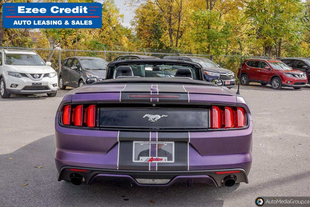 2015 Ford Mustang EcoBoost Premium Photo31