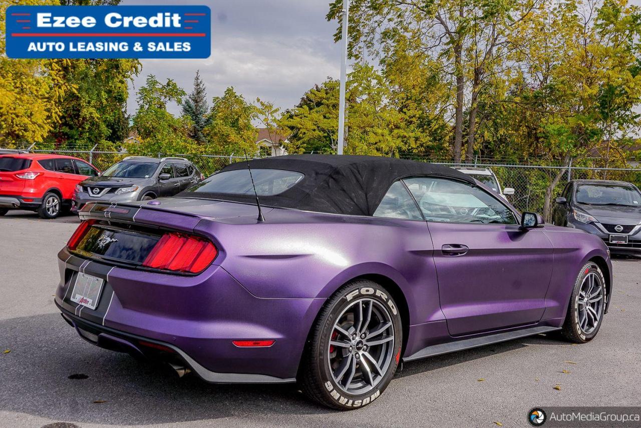 2015 Ford Mustang EcoBoost Premium Photo33