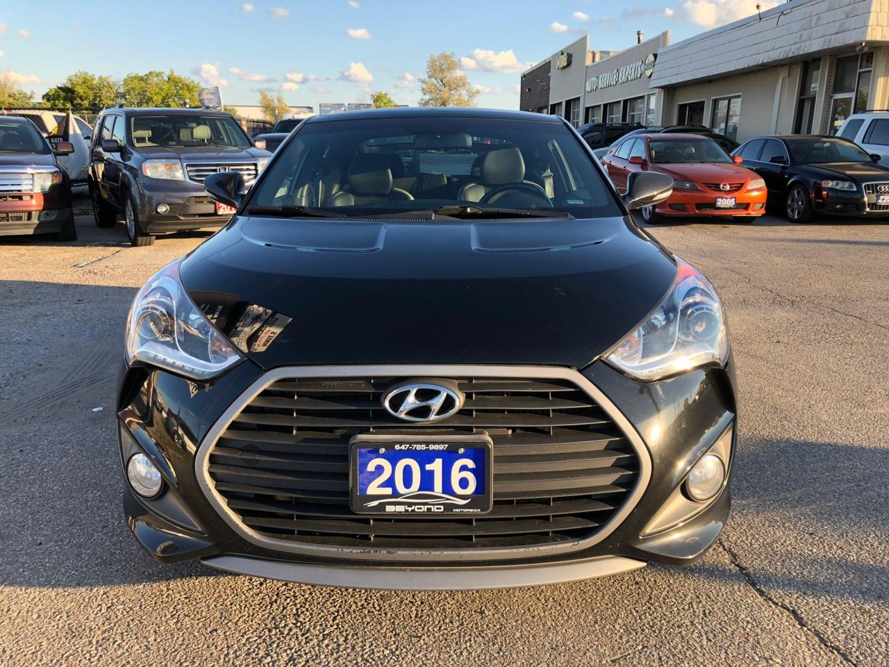 2016 Hyundai Veloster  - Photo #1