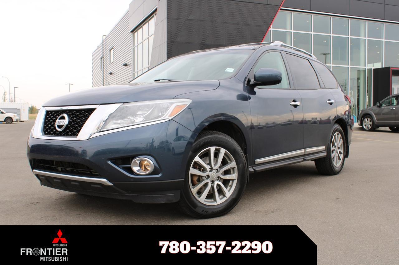 Used 2016 Nissan Pathfinder S for sale in Grande Prairie, AB