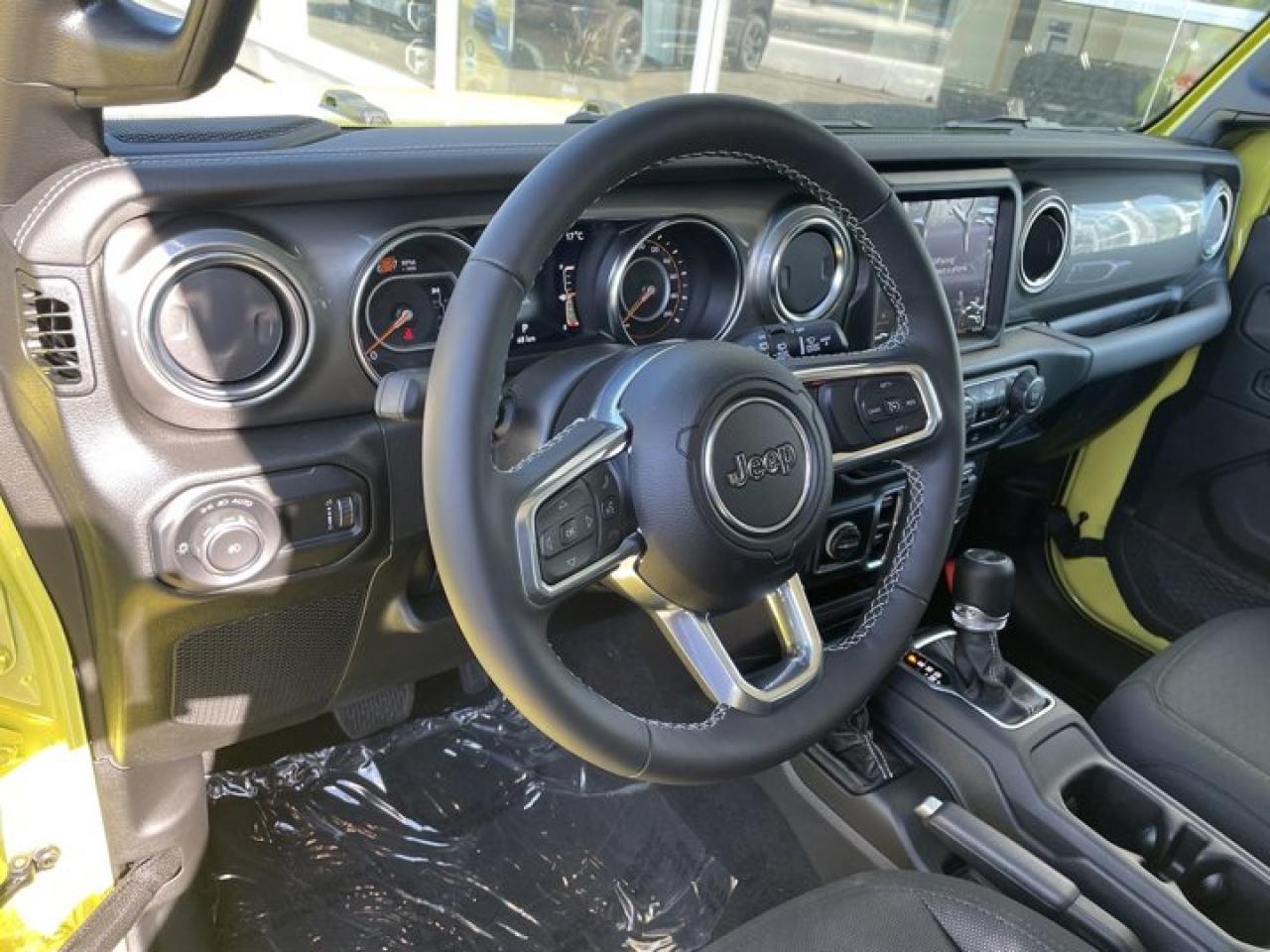9077512