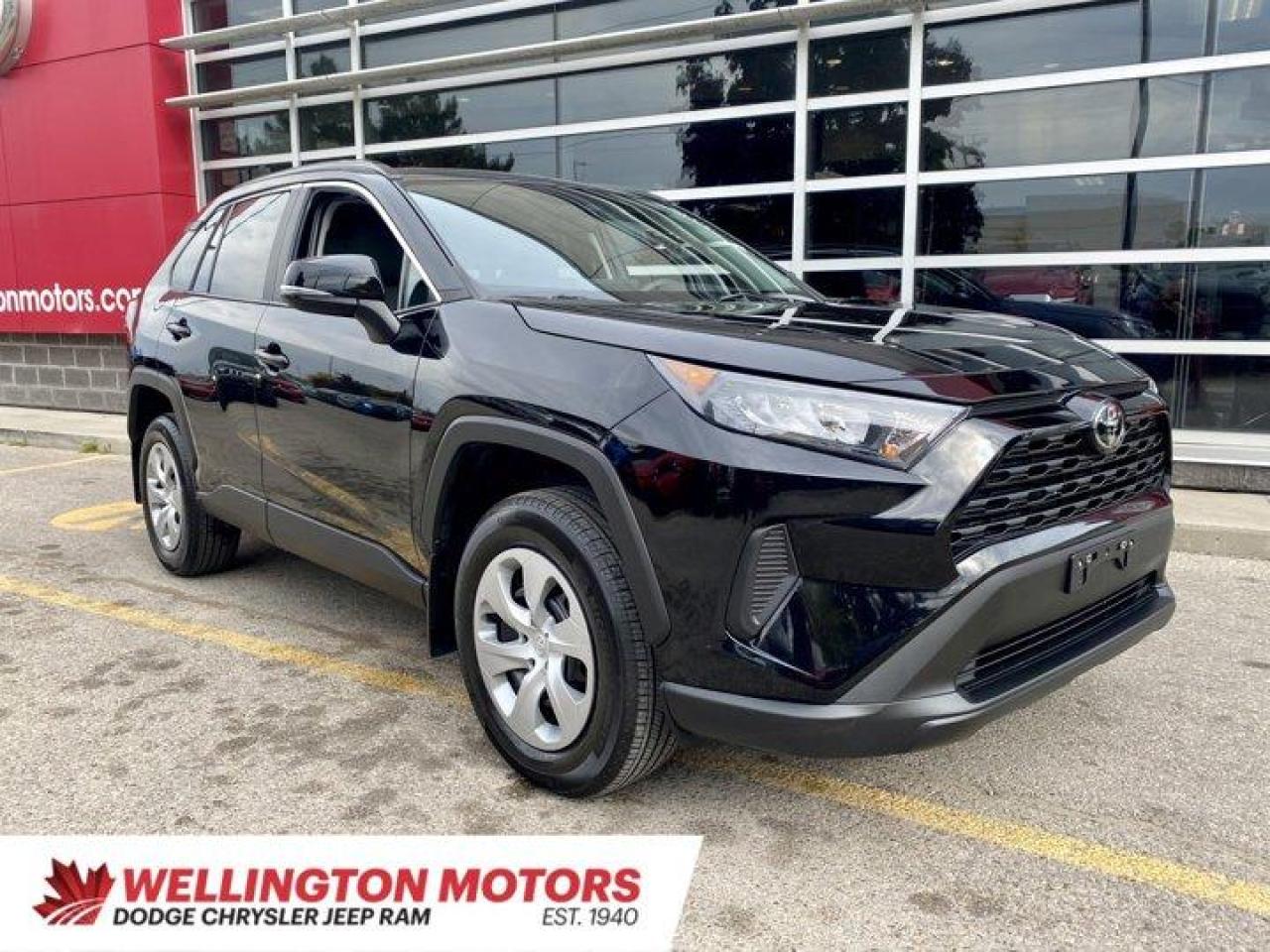 Used 2021 Toyota RAV4 LE | AWD | NON-SMOKING | CLEAN CARFAX !! for sale in Guelph, ON