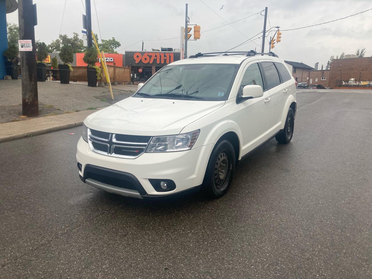 2014 Dodge Journey SXT/4CYLINDER/2.4LITRE/CERTIFIED - Photo #1