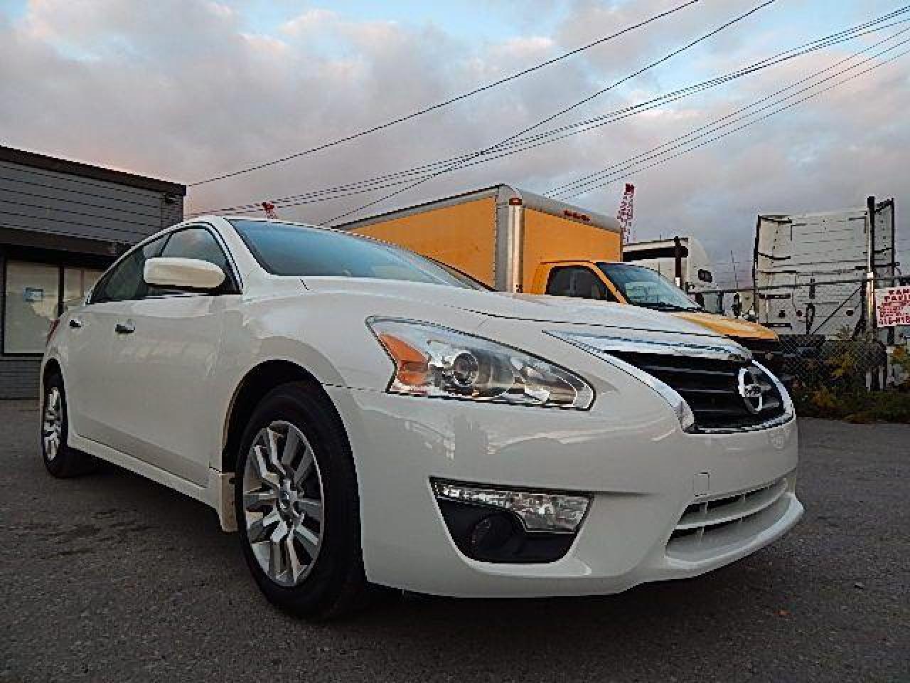 Used 2013 Nissan Altima 2.5 SL for sale in Brampton, ON
