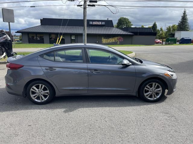 2017 Hyundai Elantra Limited - Photo #3