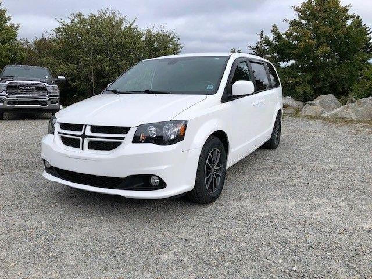 2018 Dodge Grand Caravan  Photo1