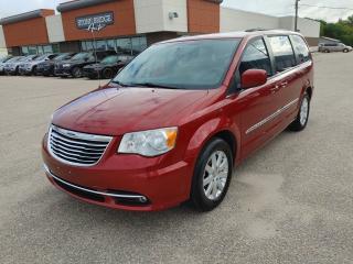 Used 2014 Chrysler Town & Country TOURING for sale in Steinbach, MB