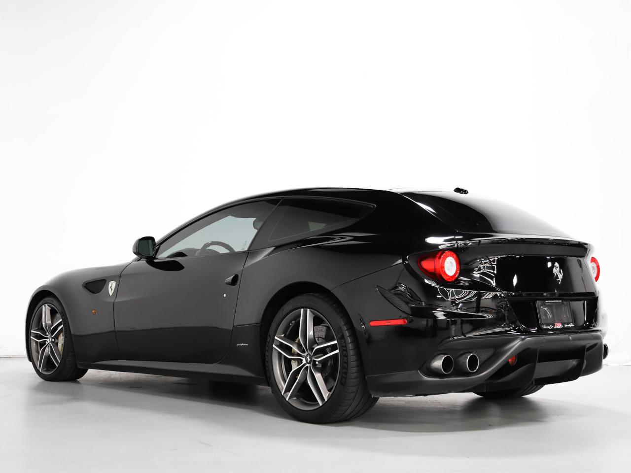 2014 Ferrari FF HB I 20 IN WHEELS I NAV Photo