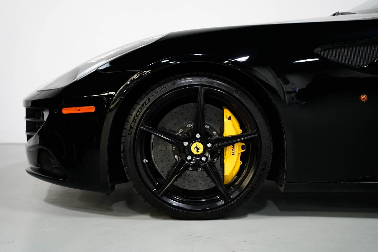 2014 Ferrari FF HB I 20 IN WHEELS I NAV Photo