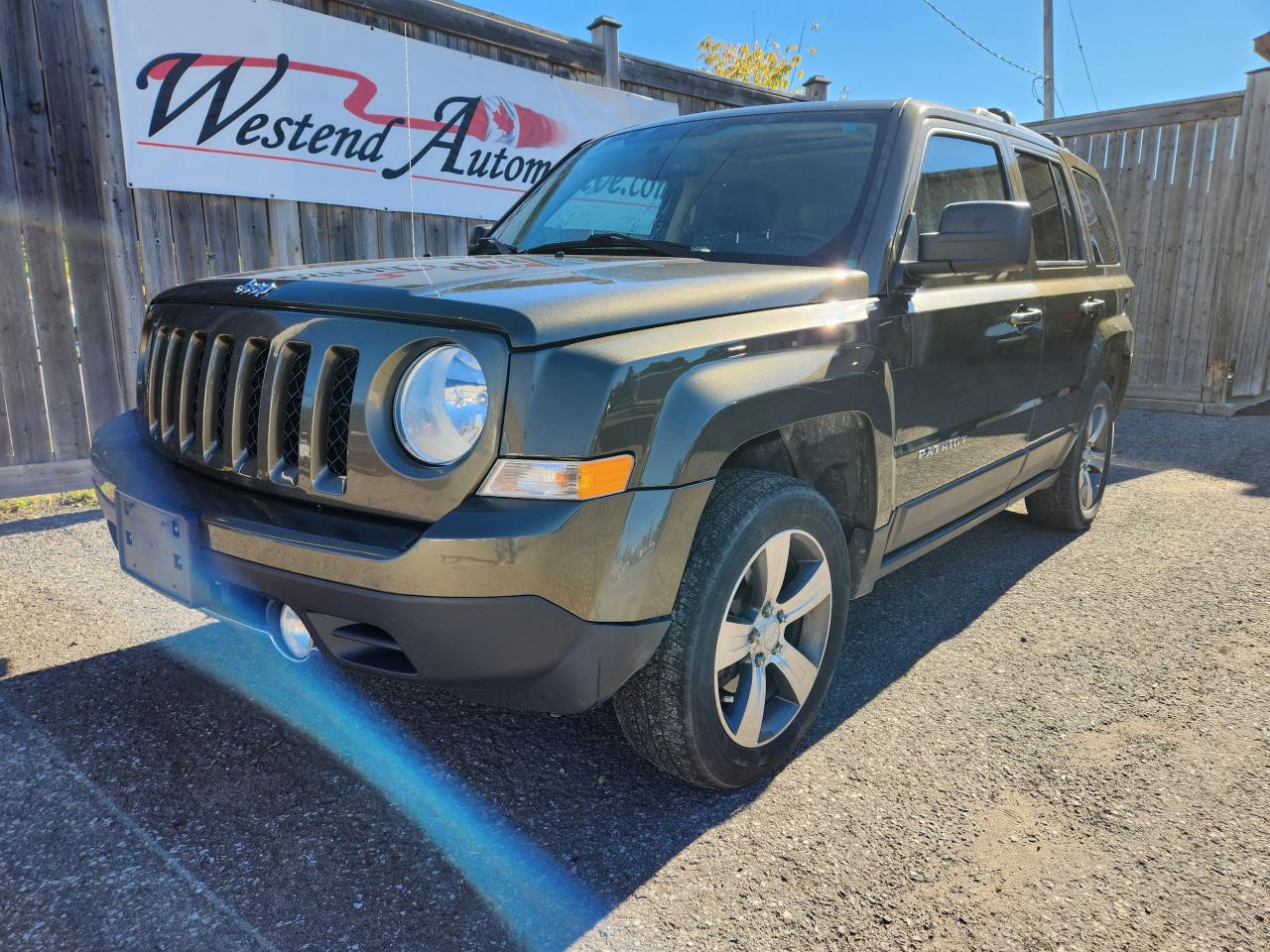 2016 Jeep Patriot High Altitude , Leather , 4X4 , Sunroof - Photo #1