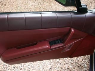 1988 Cadillac Allante CONVERTIBLE     Available In Sutton West Ontario - Photo #28