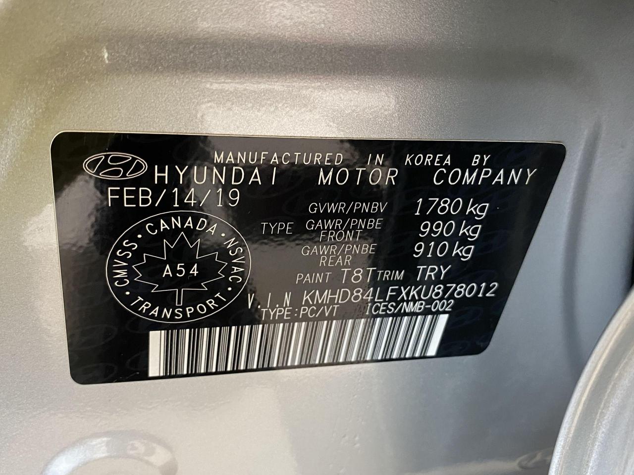 2019 Hyundai Elantra Preferred W/Sun & Safety+New Tires+Tinted+LEDs+A/C - Photo #40