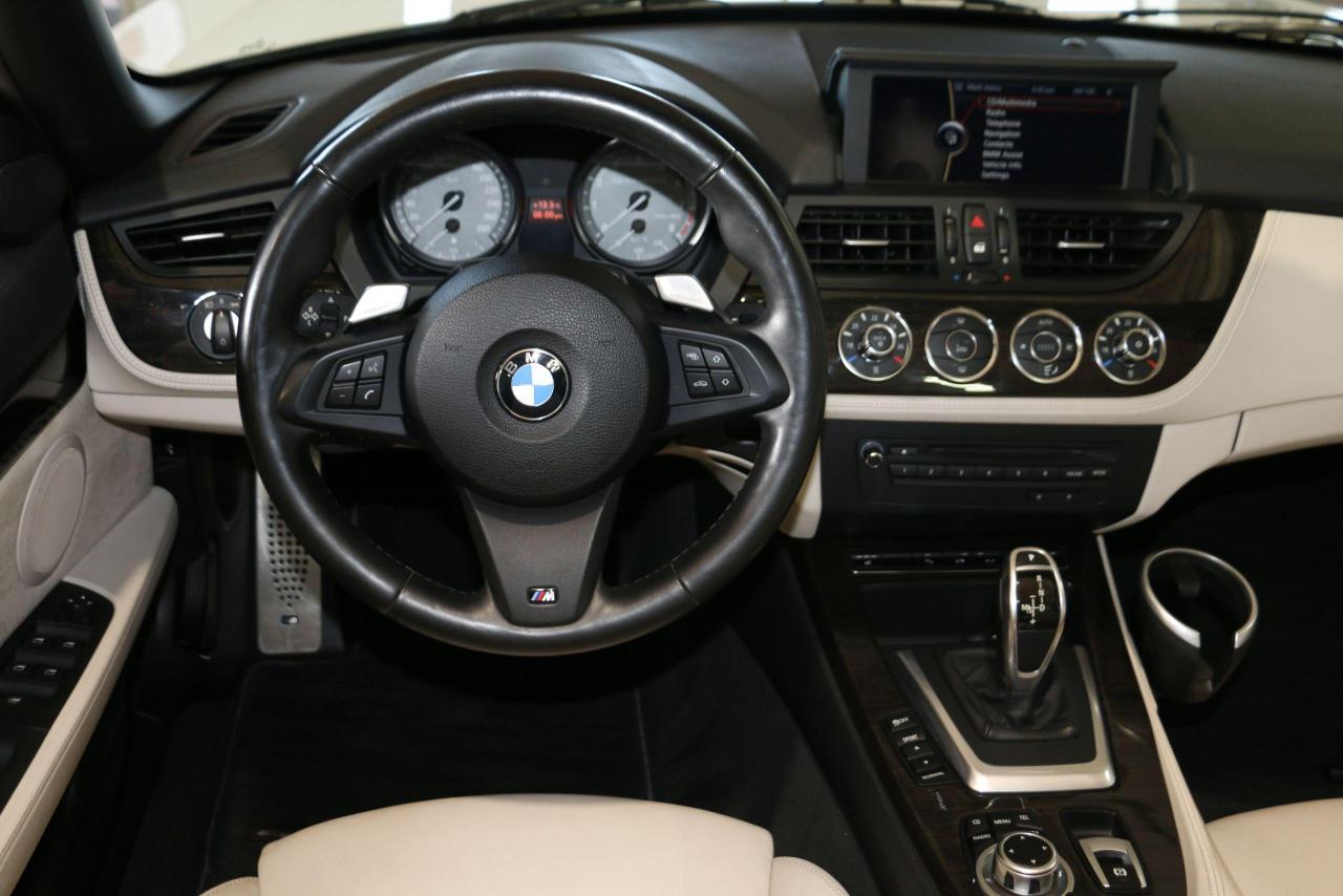 2011 BMW Z4 sDrive35is - NO ACCIDENT|M PKG|NAVI|PARKING SENSOR - Photo #16