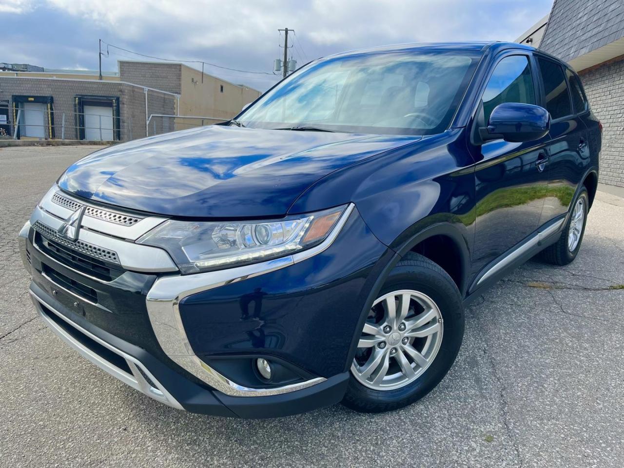 Used 2020 Mitsubishi Outlander ES AWC for sale in Burlington, ON
