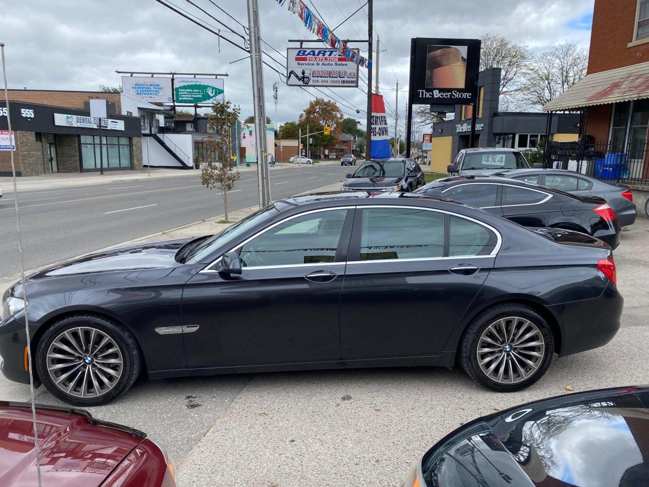 2009 BMW 7 Series 750 i - Photo #2