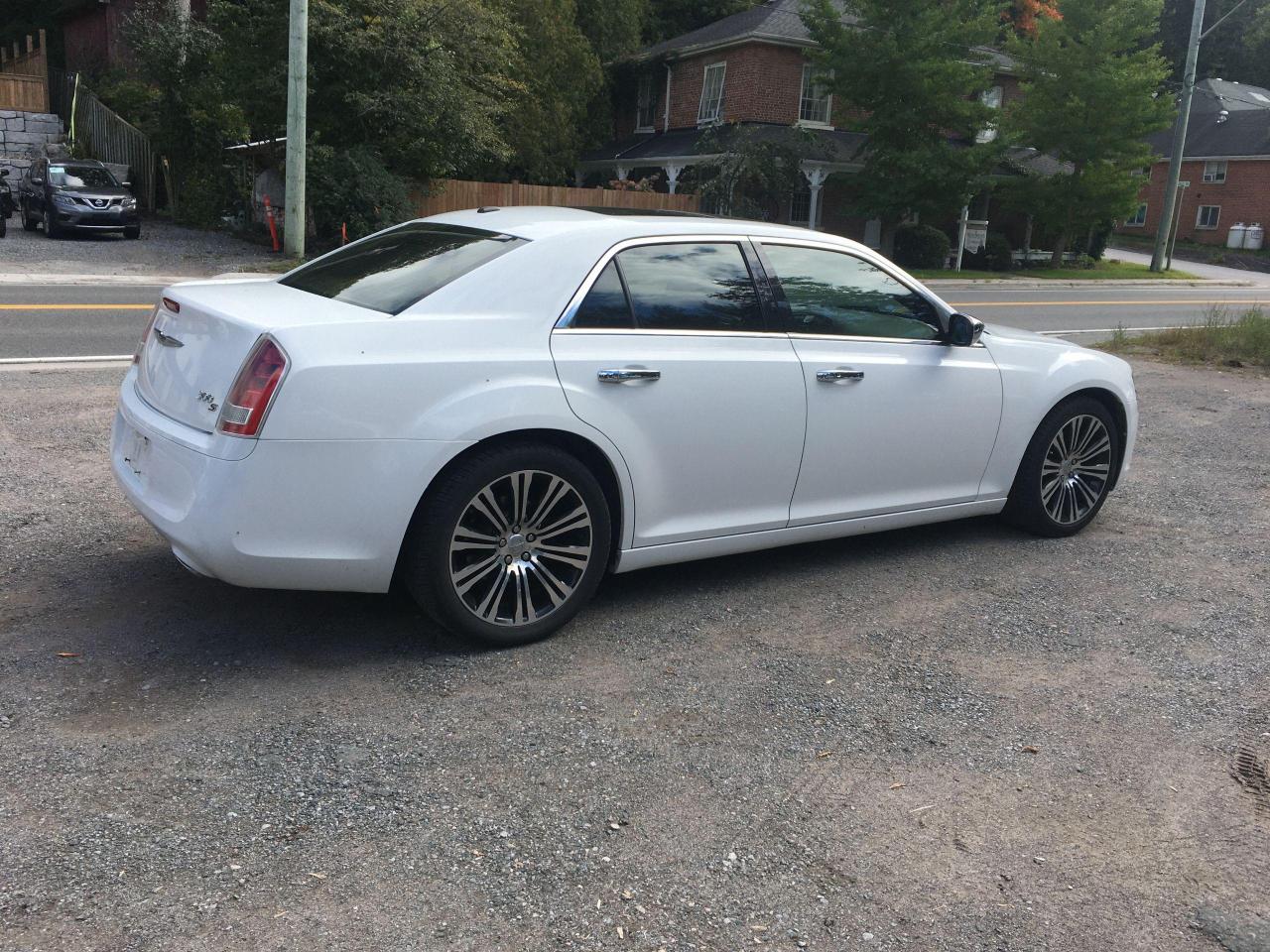 2013 Chrysler 300 4DR SDN 300S RWD - Photo #5