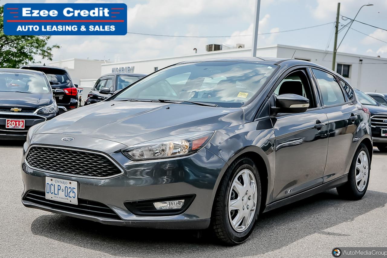 2015 Ford Focus SE Photo9