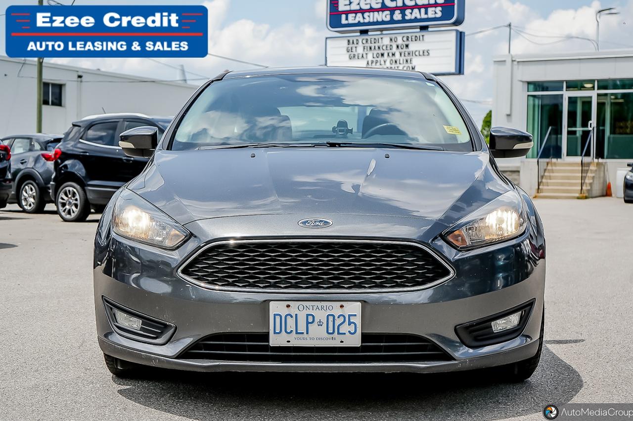 2015 Ford Focus SE Photo36