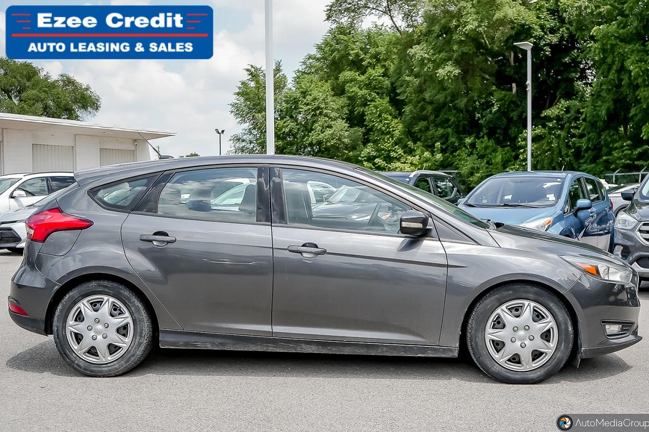 2015 Ford Focus SE Photo