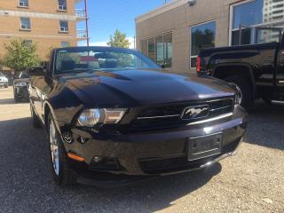 Used 2012 Ford Mustang Conv V6 Premium for sale in Waterloo, ON