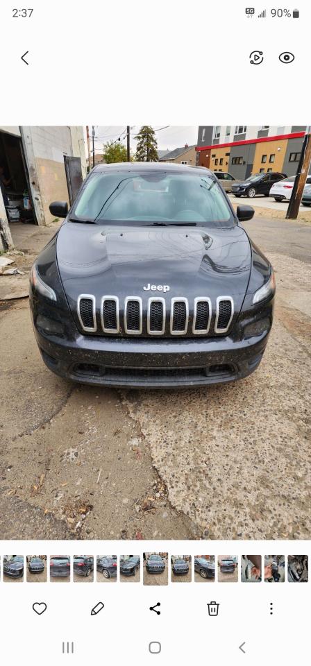 2016 Jeep Cherokee Sport - Photo #1