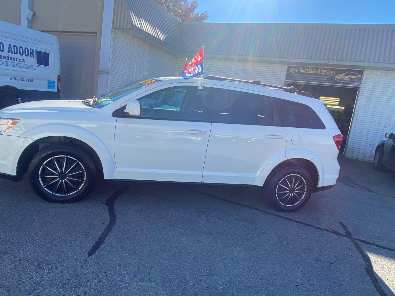 2012 Dodge Journey SXT - Photo #5