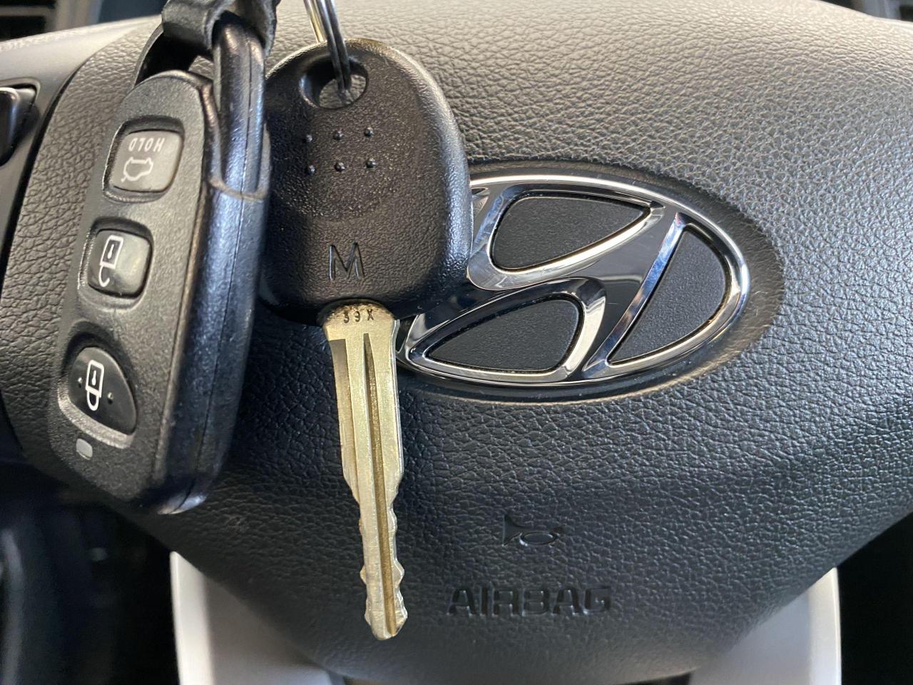 2019 Hyundai Elantra Preferred+ApplePlay+Blind Spot+CLEAN CARFAX - Photo #15