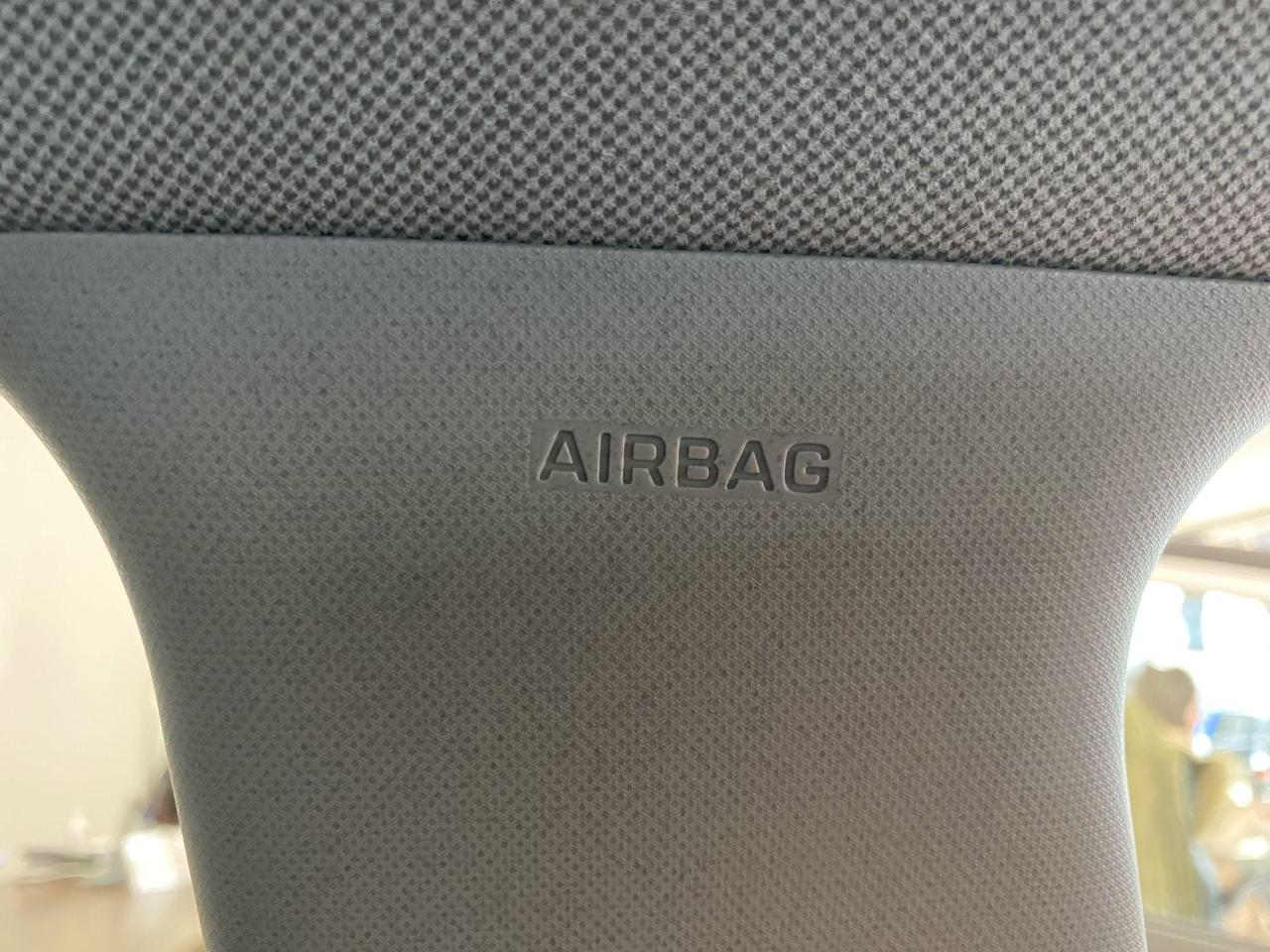 2019 Hyundai Elantra Preferred+ApplePlay+Blind Spot+CLEAN CARFAX - Photo #41