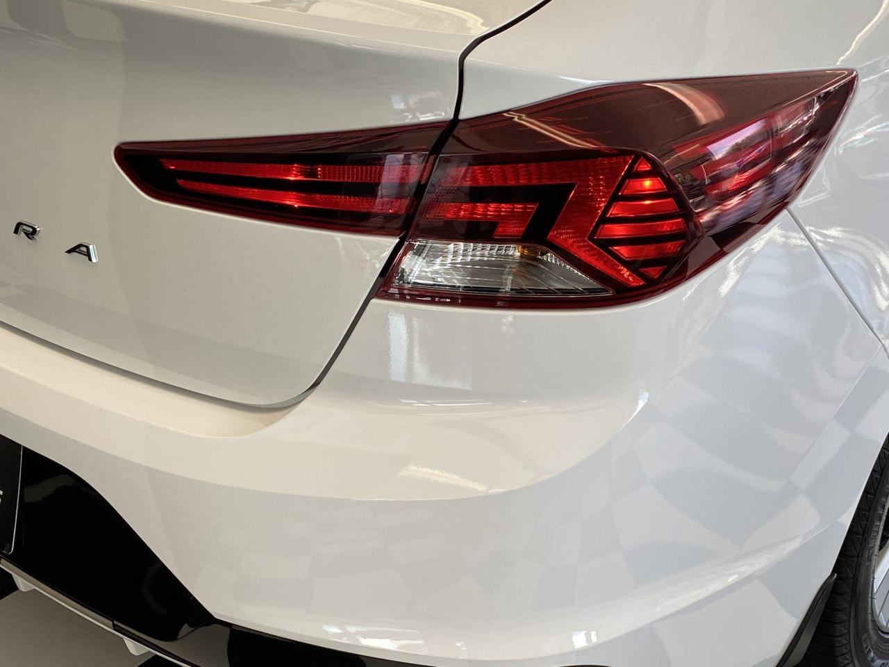 2019 Hyundai Elantra Preferred+ApplePlay+Blind Spot+CLEAN CARFAX - Photo #59