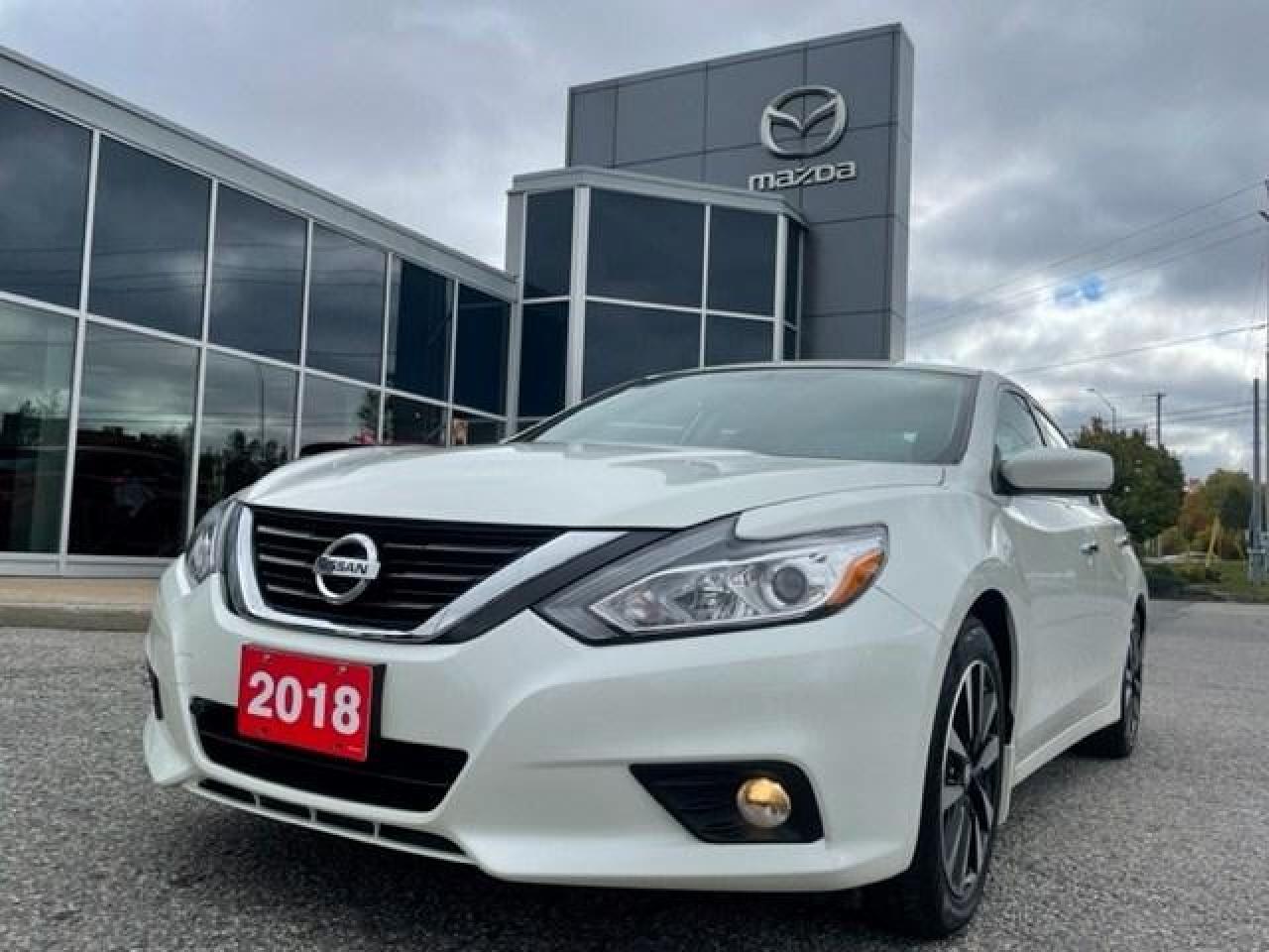 Used 2018 Nissan Altima 2.5 SV Sedan for sale in Ottawa, ON