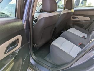 2014 Chevrolet Cruze 1.8 *Bluetooth/Cruise Control/Drives Like New* - Photo #16