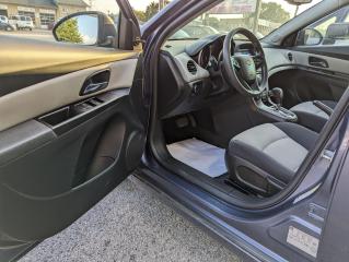 2014 Chevrolet Cruze 1.8 *Bluetooth/Cruise Control/Drives Like New* - Photo #11
