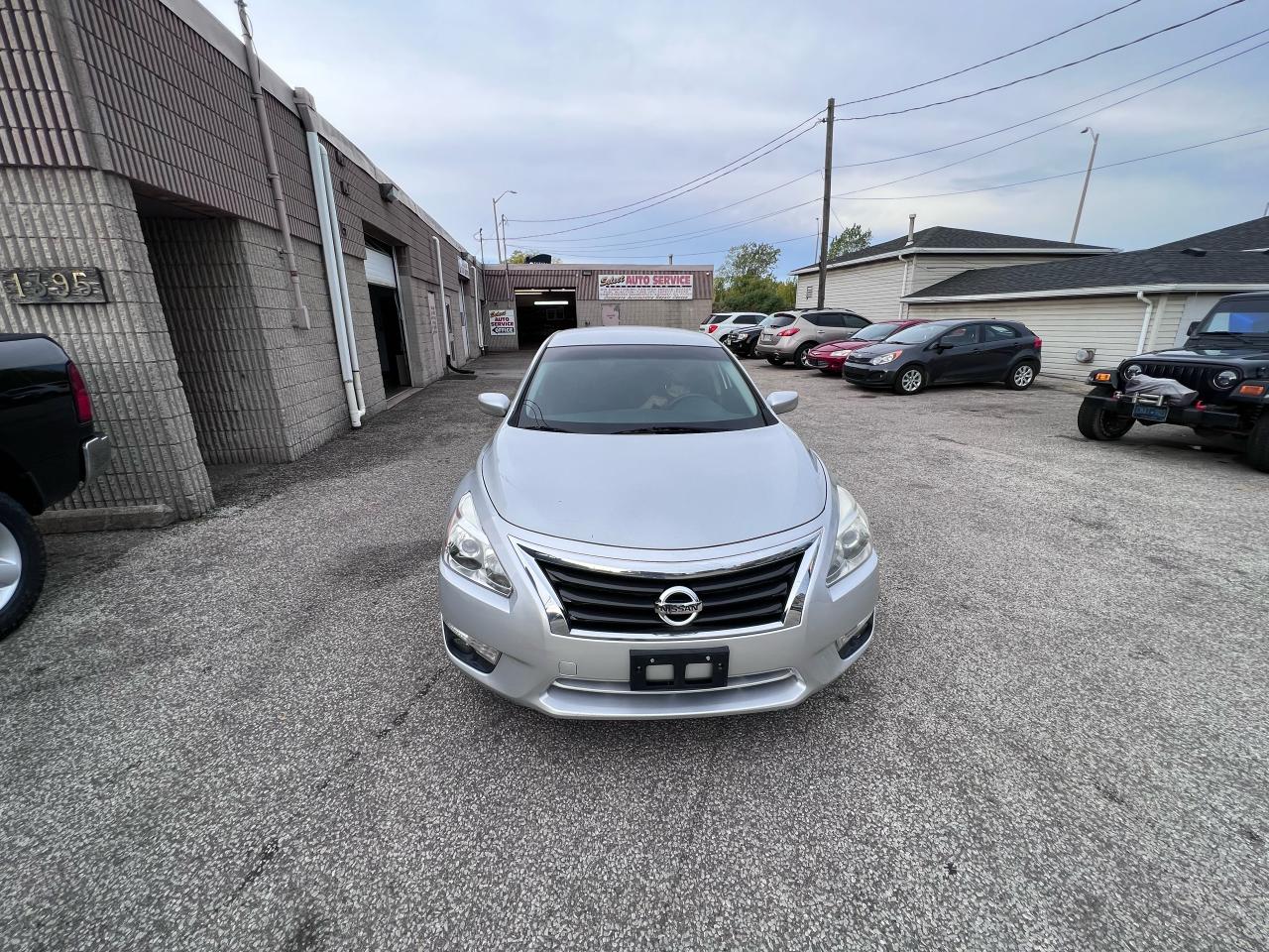 2015 Nissan Altima 4DR SDN I4 CVT 2.5 S - Photo #2