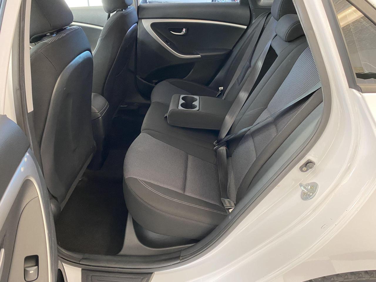 2014 Hyundai Elantra GT GT GL+Heated Seats+Bluetooth+Cruise Control - Photo #22