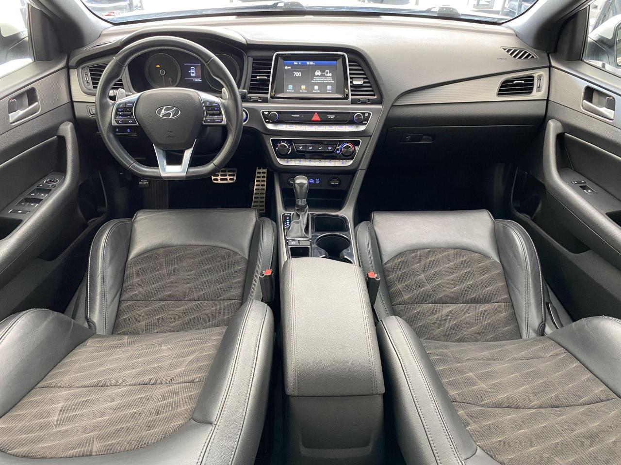 2018 Hyundai Sonata Sport+Roof+New Tires+Brakes+ApplePlay+CLEAN CARFAX - Photo #8
