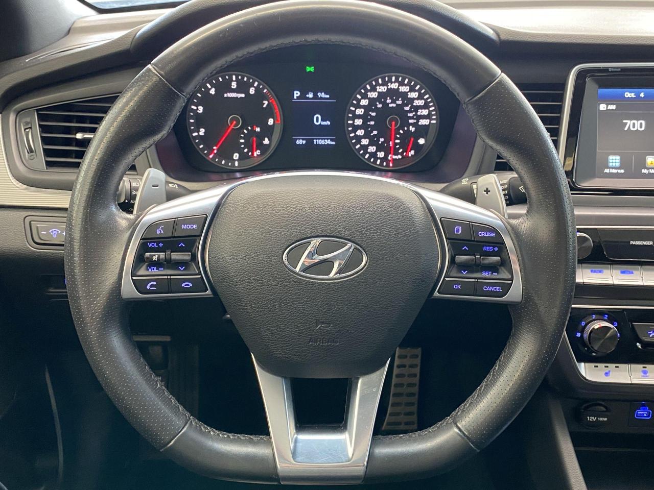 2018 Hyundai Sonata Sport+Roof+New Tires+Brakes+ApplePlay+CLEAN CARFAX - Photo #9