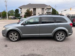 2009 Dodge Journey SXT - Photo #3