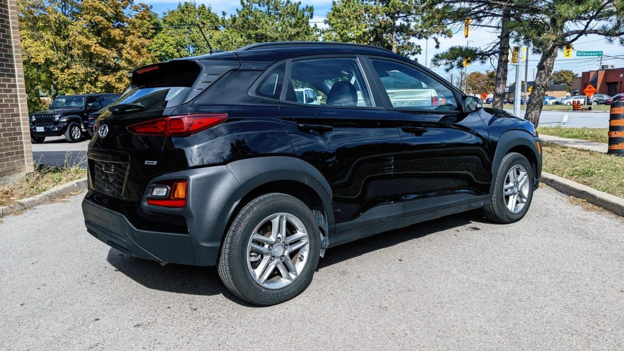 2020 Hyundai KONA 2.0L AWD Photo3