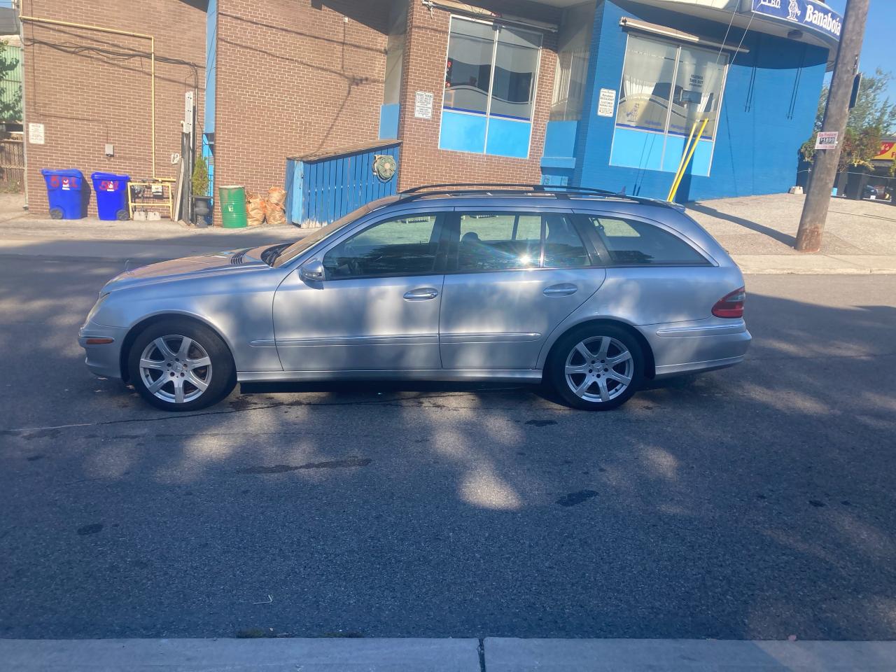 2007 Mercedes-Benz E-Class 3.5L/AWD/NAV/SUNROOF/7PASSENGER/CERTIFIED/NOACCID - Photo #8