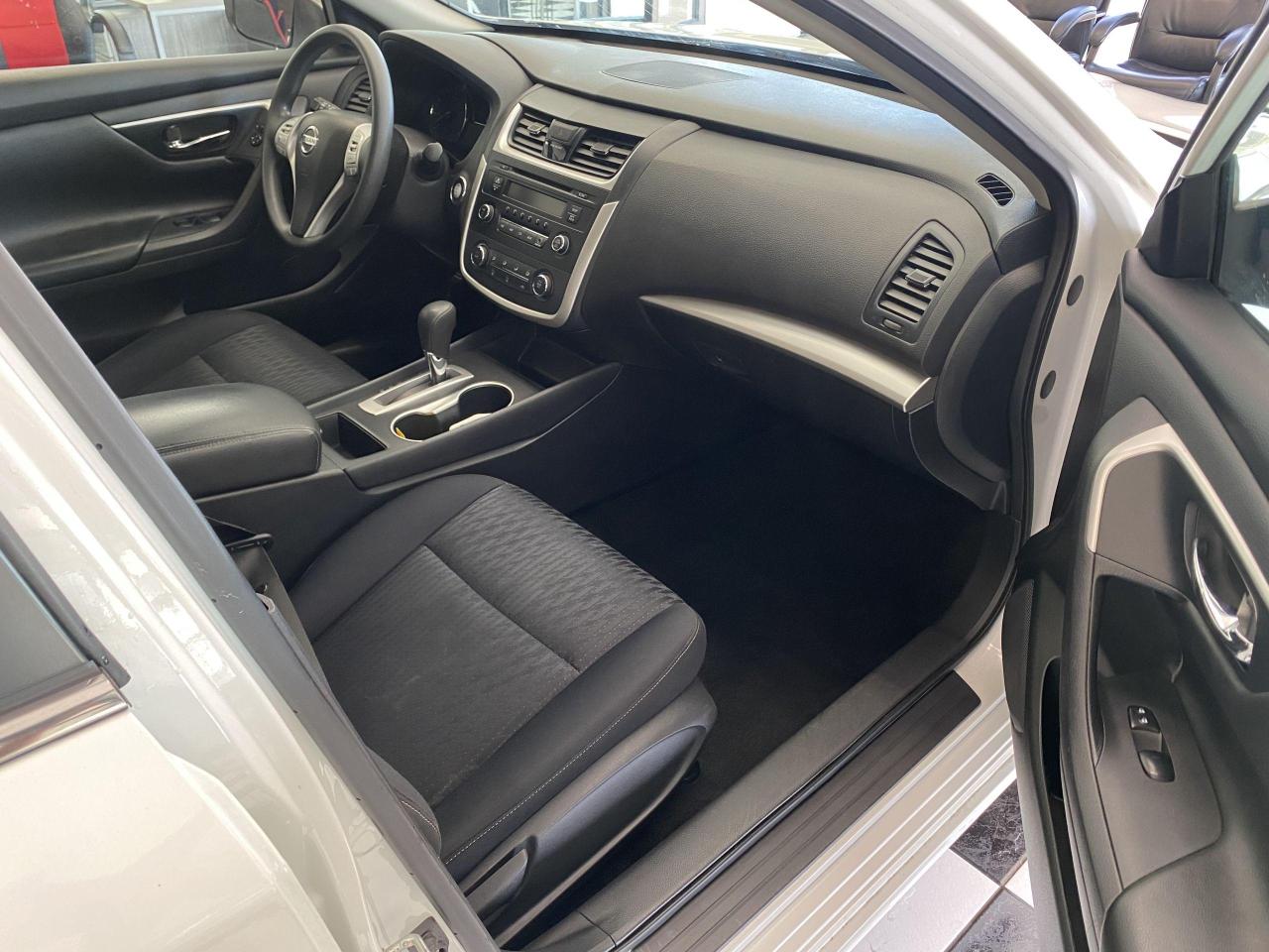 2017 Nissan Altima 2.5+A/C+Keyless Entry+CLEANC CARFAX - Photo #18